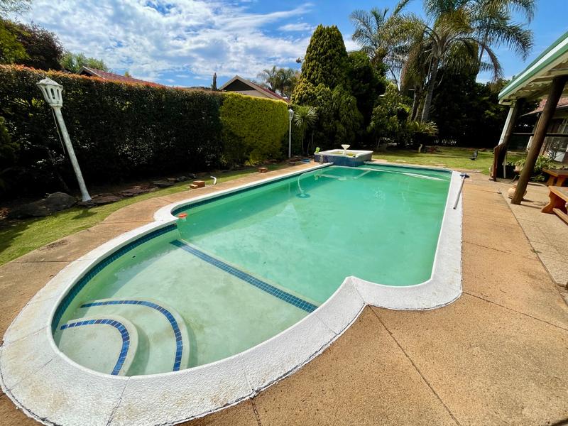 4 Bedroom Property for Sale in Noordheuwel Gauteng