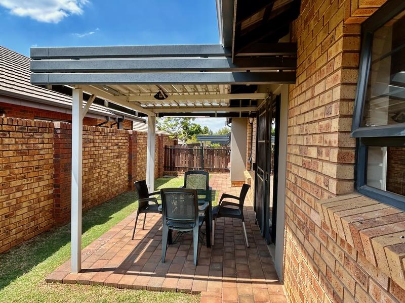 2 Bedroom Property for Sale in Pretoria East Gauteng