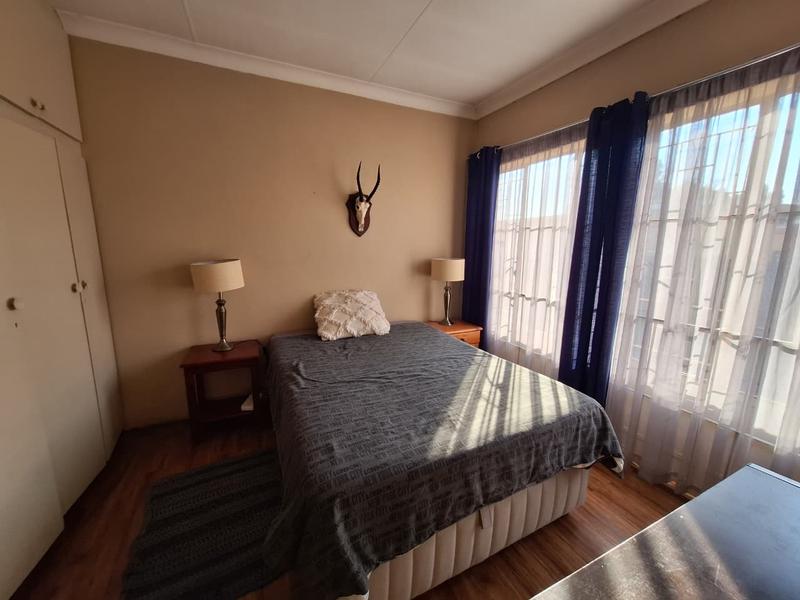 4 Bedroom Property for Sale in Kwaggasrand Gauteng