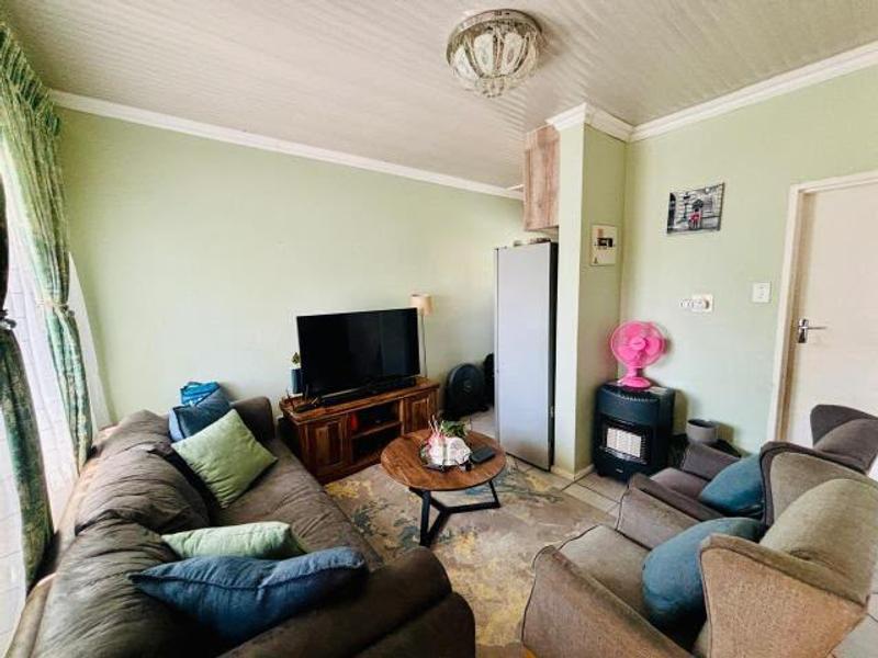 To Let 1 Bedroom Property for Rent in Randburg Central Gauteng