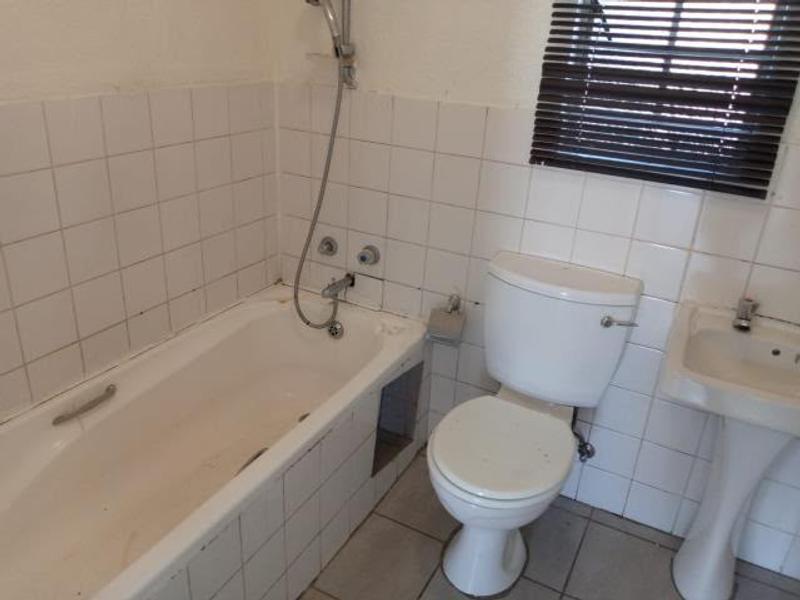 To Let 1 Bedroom Property for Rent in Randburg Central Gauteng