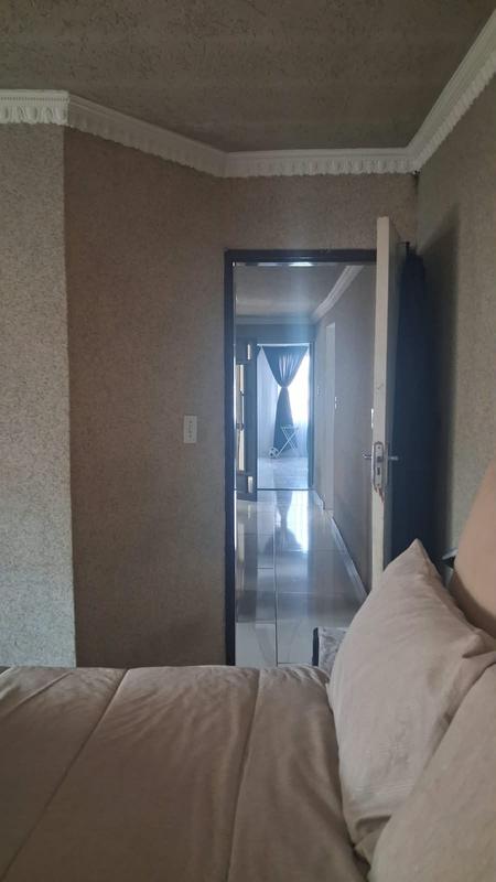 3 Bedroom Property for Sale in Siluma View Gauteng