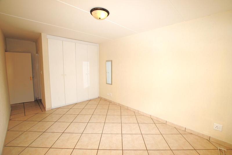To Let 1 Bedroom Property for Rent in Paulshof Gauteng