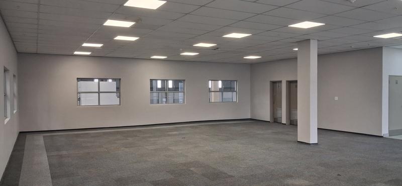To Let Commercial Property for Rent in Chloorkop Gauteng