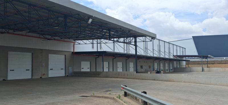 To Let Commercial Property for Rent in Chloorkop Gauteng