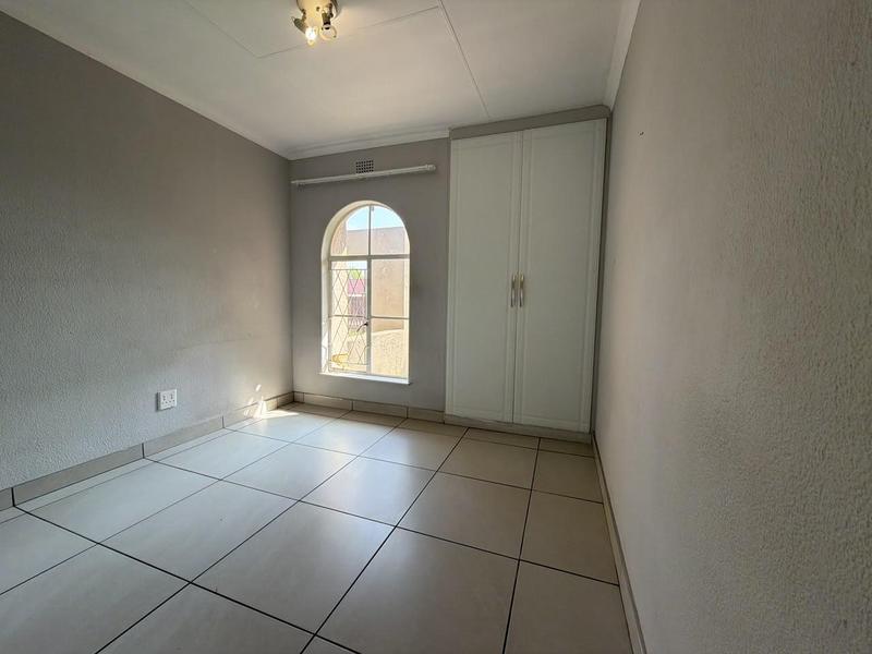 To Let 4 Bedroom Property for Rent in Parkrand Gauteng