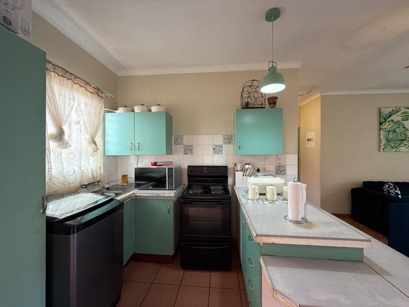 2 Bedroom Property for Sale in Birchleigh North Gauteng