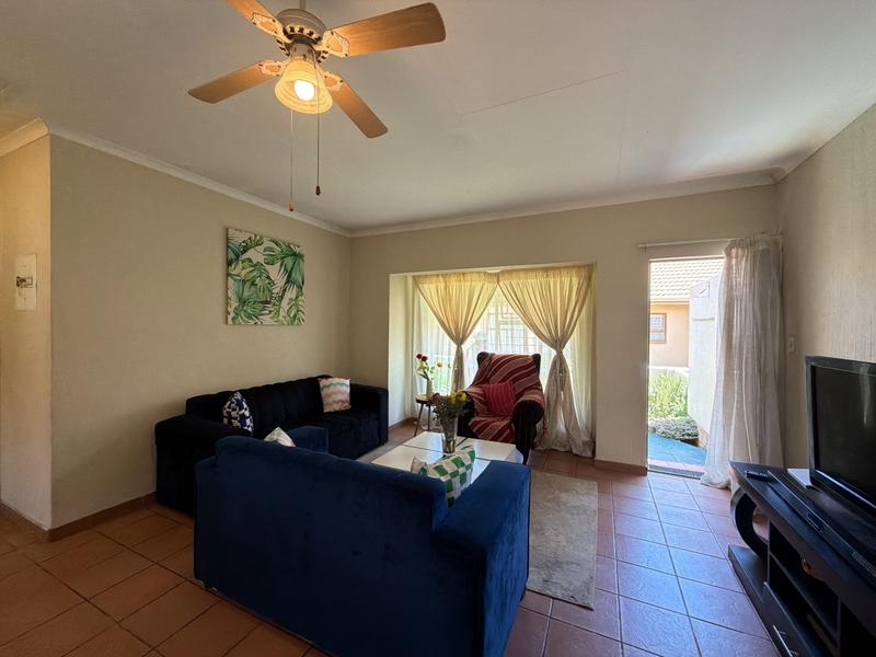 2 Bedroom Property for Sale in Birchleigh North Gauteng