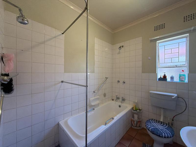 2 Bedroom Property for Sale in Birchleigh North Gauteng
