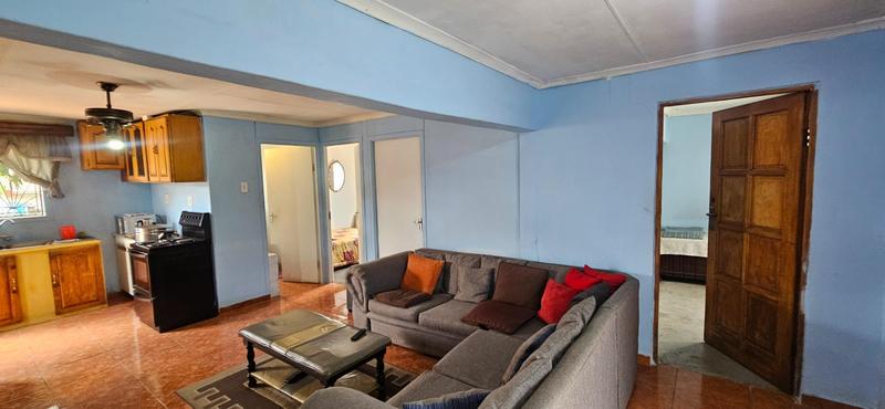 2 Bedroom Property for Sale in Soshanguve GG Gauteng