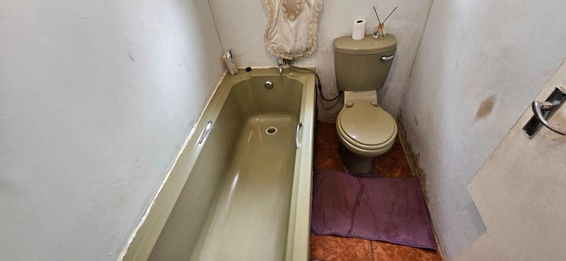2 Bedroom Property for Sale in Soshanguve GG Gauteng