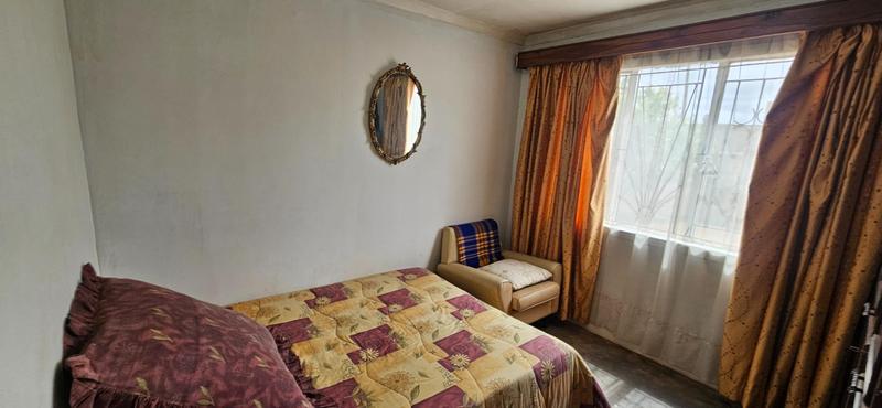2 Bedroom Property for Sale in Soshanguve GG Gauteng