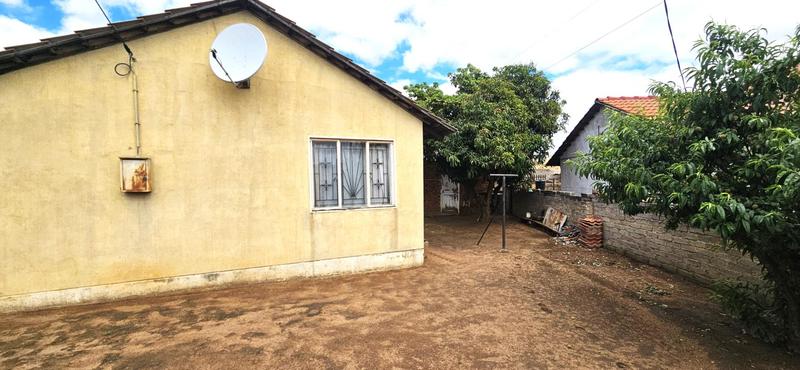 2 Bedroom Property for Sale in Soshanguve GG Gauteng