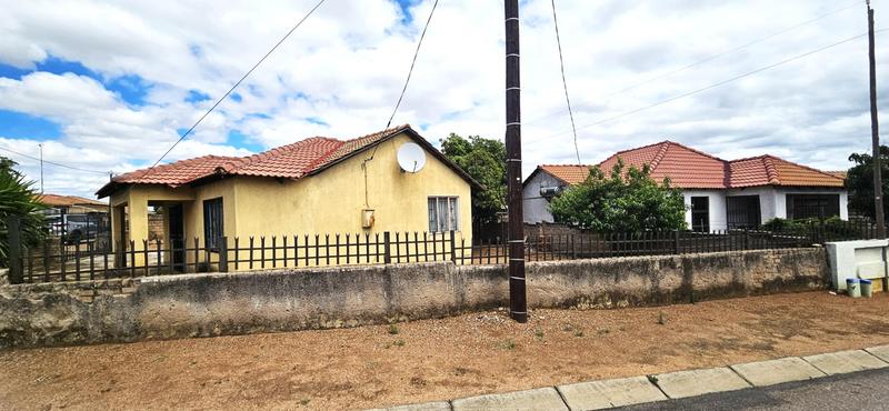 2 Bedroom Property for Sale in Soshanguve GG Gauteng