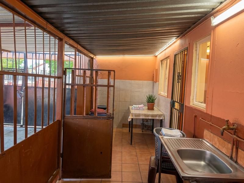 3 Bedroom Property for Sale in Lotus Gardens Gauteng
