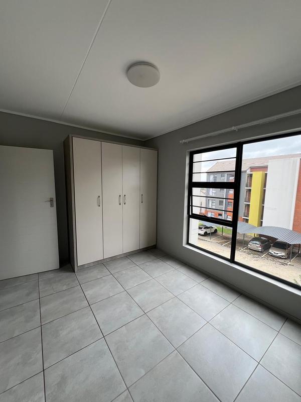 To Let 2 Bedroom Property for Rent in Amberfield Gauteng