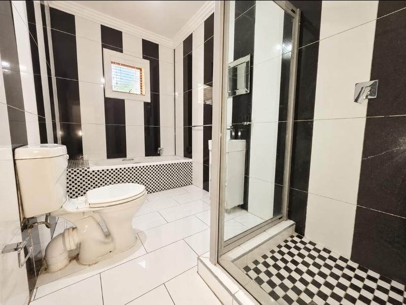 4 Bedroom Property for Sale in Brackendowns Gauteng