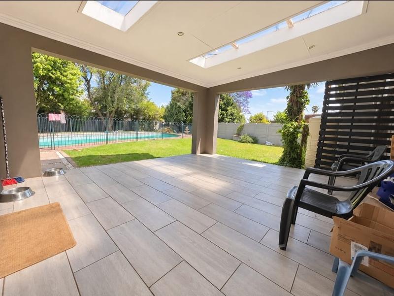4 Bedroom Property for Sale in Brackendowns Gauteng