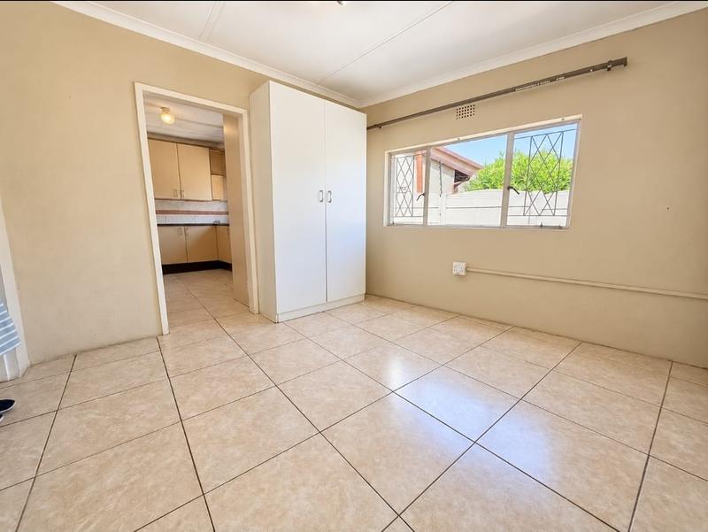 4 Bedroom Property for Sale in Brackendowns Gauteng