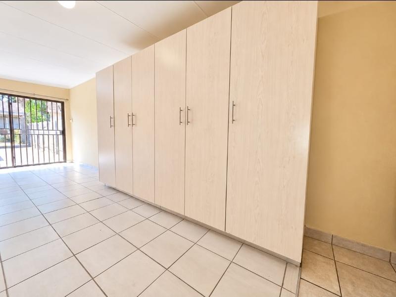 4 Bedroom Property for Sale in Brackendowns Gauteng