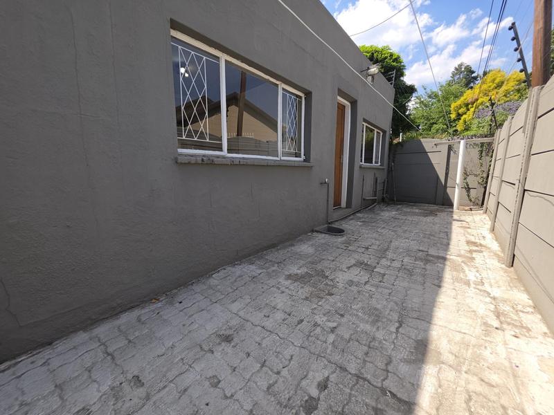 4 Bedroom Property for Sale in Brackendowns Gauteng