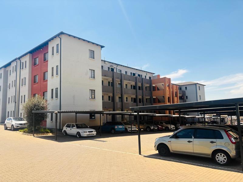2 Bedroom Property for Sale in Fleurhof Gauteng