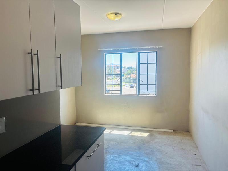 2 Bedroom Property for Sale in Fleurhof Gauteng