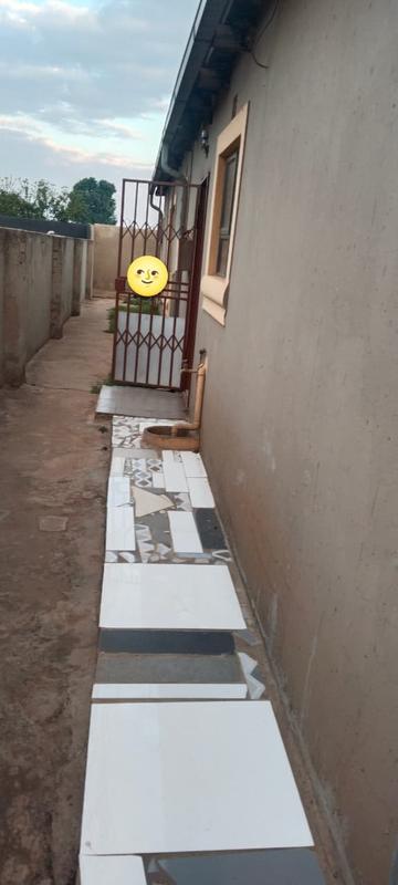 3 Bedroom Property for Sale in Rondebult Gauteng