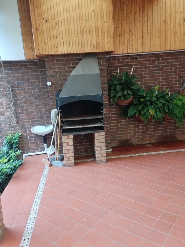 To Let 5 Bedroom Property for Rent in Muckleneuk Gauteng