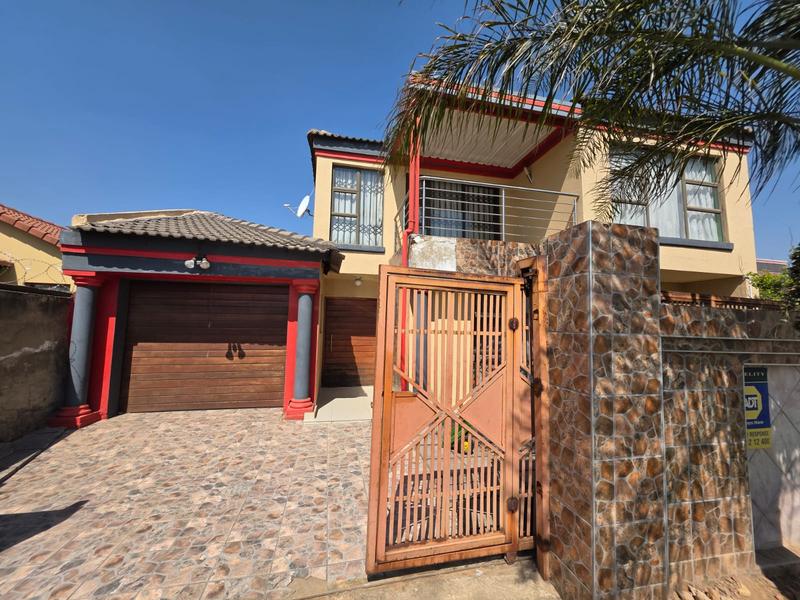 4 Bedroom Property for Sale in Birch Acres Gauteng