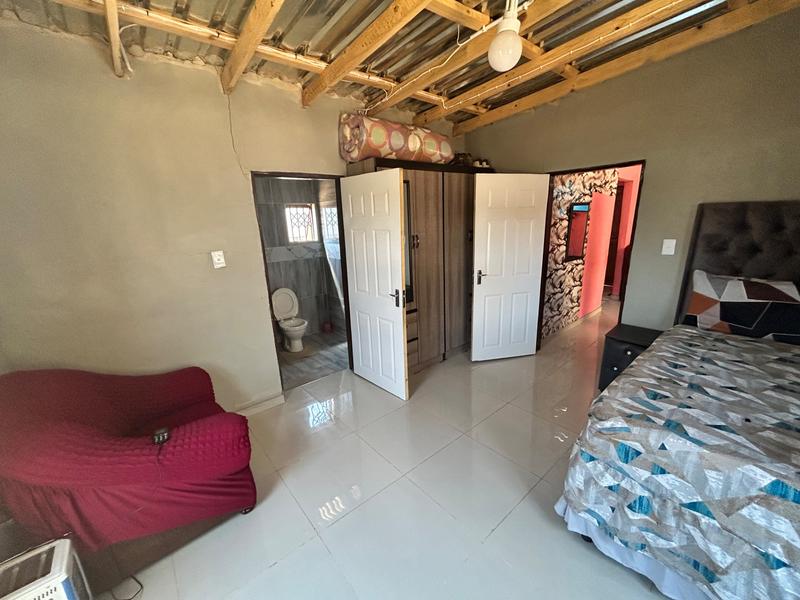 1 Bedroom Property for Sale in Tembisa Gauteng