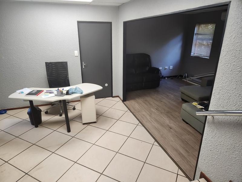 To Let Commercial Property for Rent in Northgate Gauteng