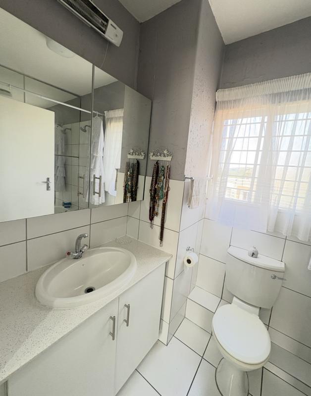 To Let 1 Bedroom Property for Rent in Glenhazel Gauteng