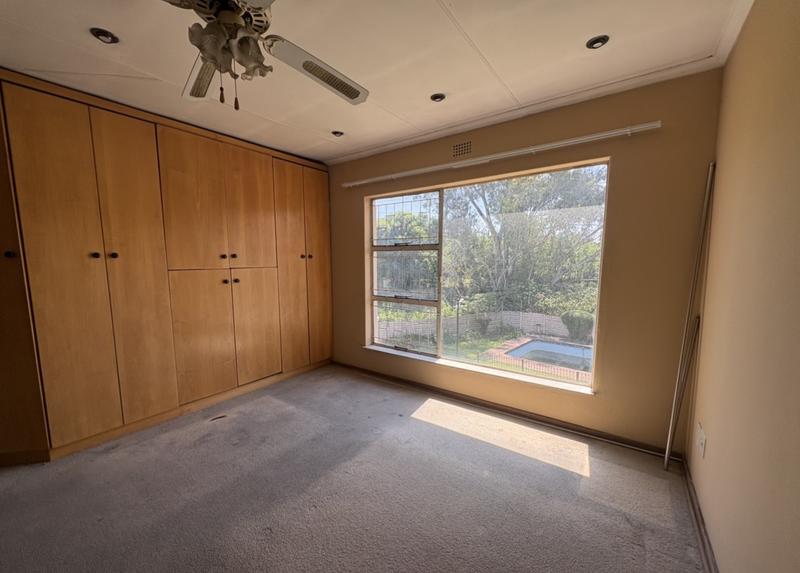 3 Bedroom Property for Sale in Corlett Gardens Gauteng