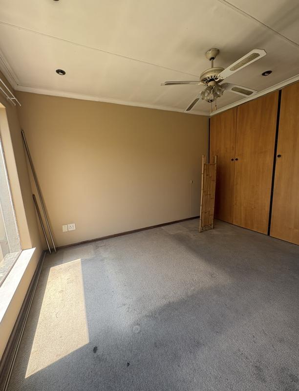 3 Bedroom Property for Sale in Corlett Gardens Gauteng