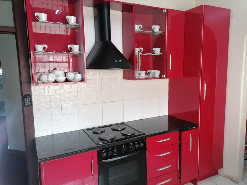 To Let 3 Bedroom Property for Rent in Bezuidenhout Valley Gauteng