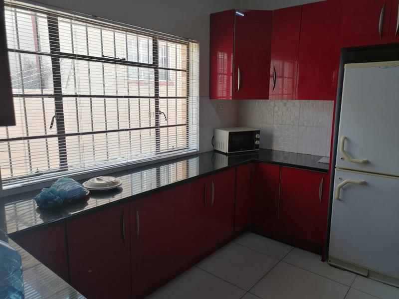 To Let 3 Bedroom Property for Rent in Bezuidenhout Valley Gauteng