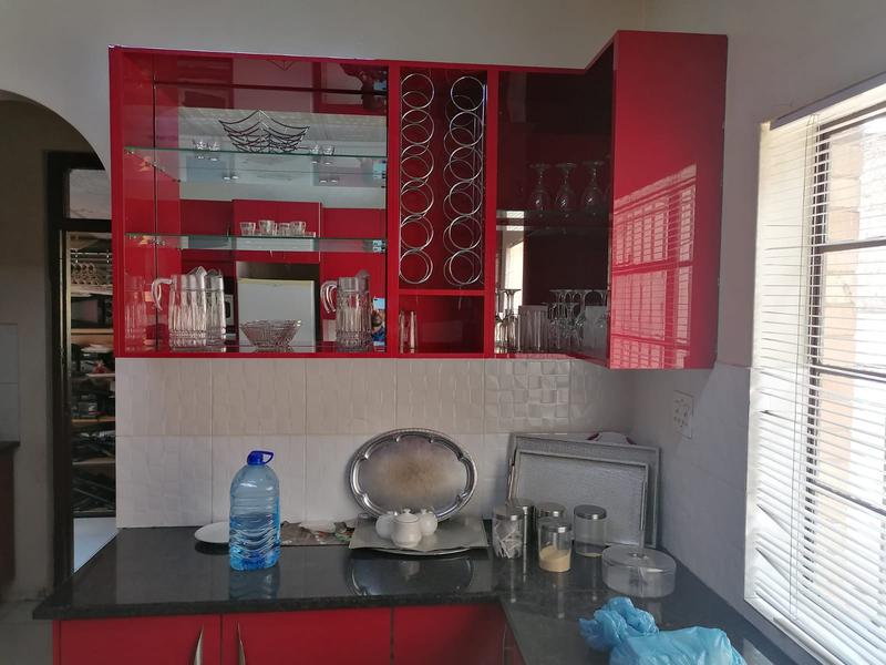 To Let 3 Bedroom Property for Rent in Bezuidenhout Valley Gauteng