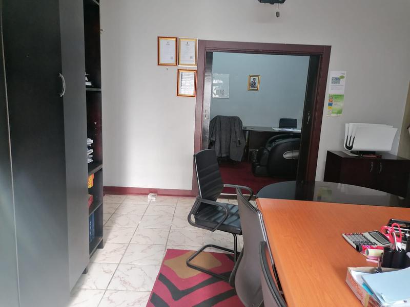 To Let 3 Bedroom Property for Rent in Bezuidenhout Valley Gauteng