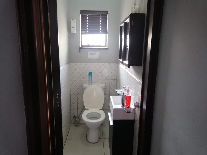 To Let 3 Bedroom Property for Rent in Bezuidenhout Valley Gauteng