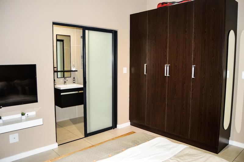 2 Bedroom Property for Sale in Greenstone Hill Gauteng