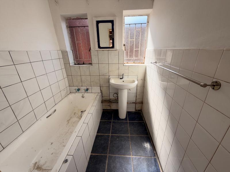 9 Bedroom Property for Sale in Vanderbijlpark Cw 6 Gauteng