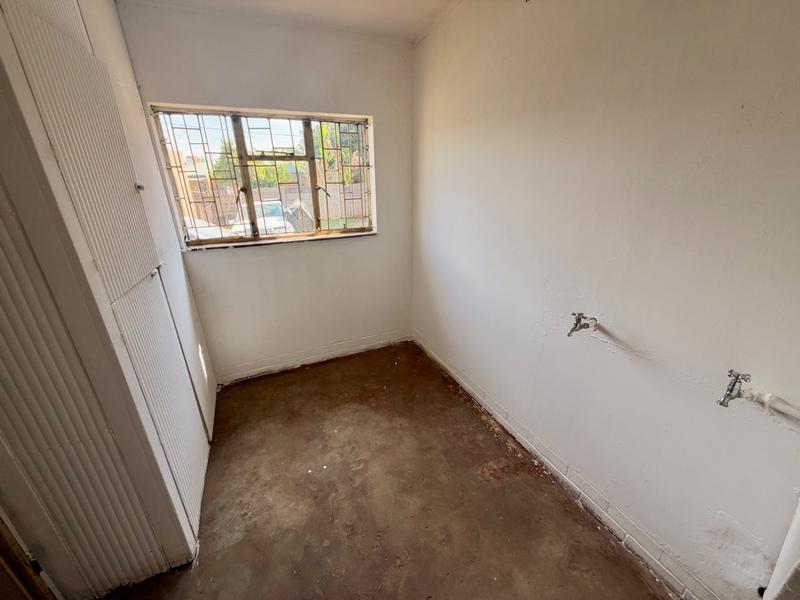 9 Bedroom Property for Sale in Vanderbijlpark Cw 6 Gauteng