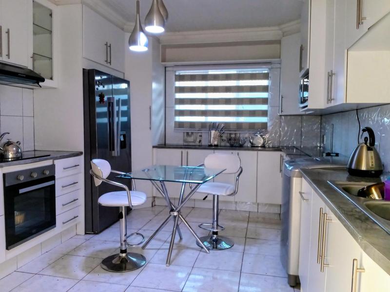 3 Bedroom Property for Sale in Vanderbijlpark Cw 6 Gauteng