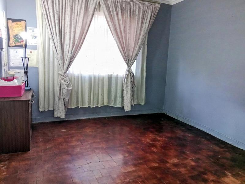 3 Bedroom Property for Sale in Vanderbijlpark Cw 6 Gauteng