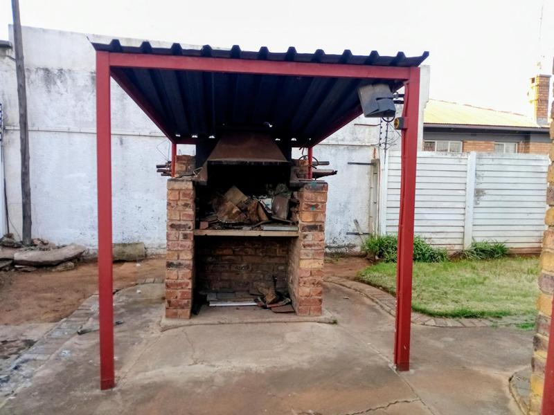 3 Bedroom Property for Sale in Vanderbijlpark Cw 6 Gauteng