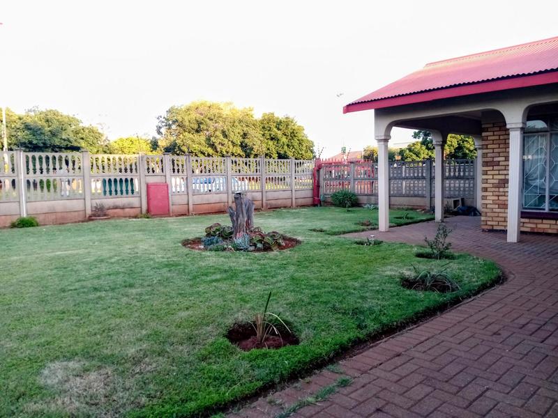 3 Bedroom Property for Sale in Vanderbijlpark Cw 6 Gauteng