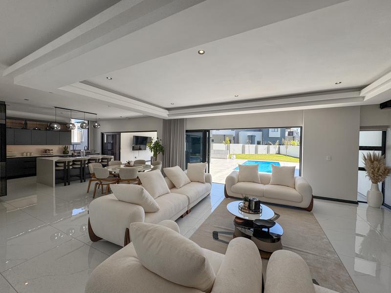 To Let 5 Bedroom Property for Rent in Midstream Heights Gauteng