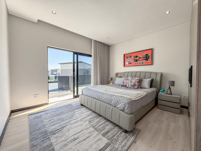 To Let 5 Bedroom Property for Rent in Midstream Heights Gauteng