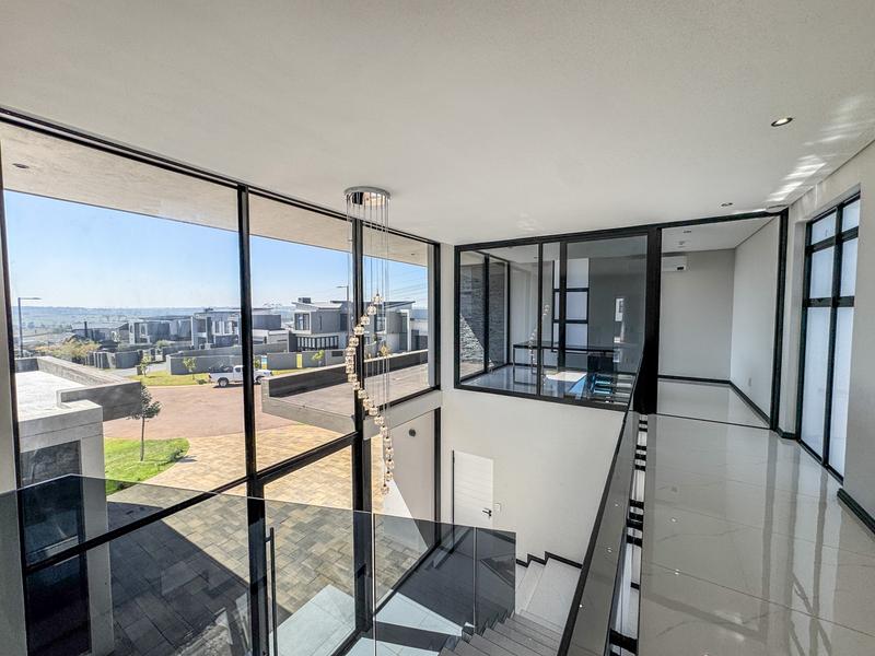 To Let 5 Bedroom Property for Rent in Midstream Heights Gauteng